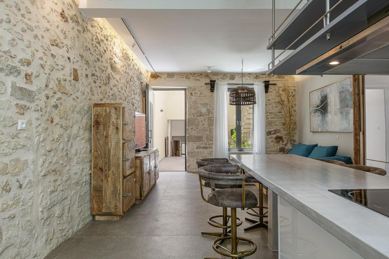 Secret Oasis Apartment *