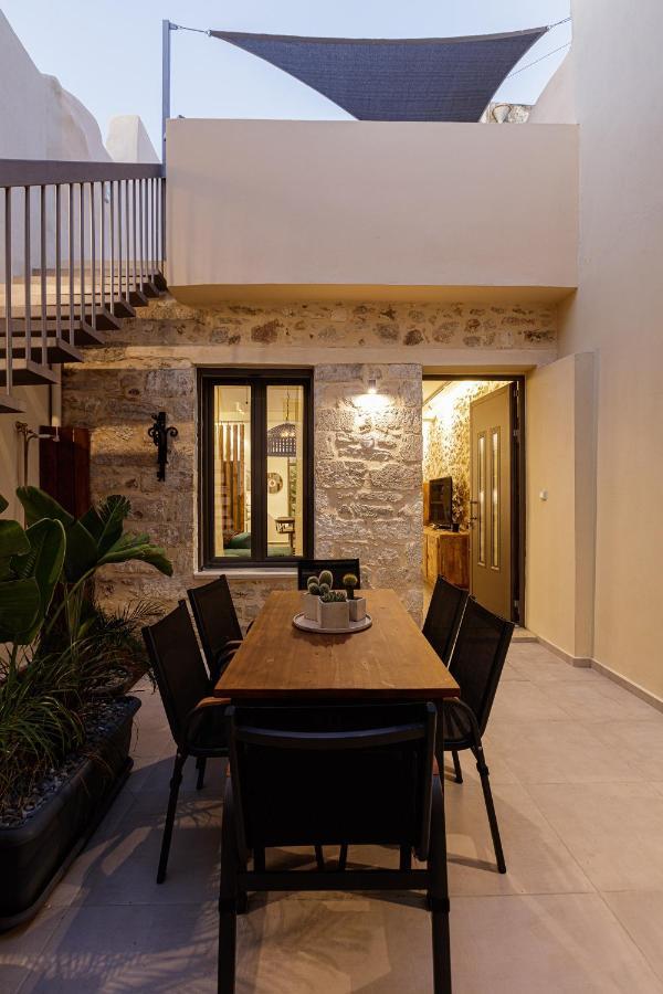 Apartment Secret Oasis *