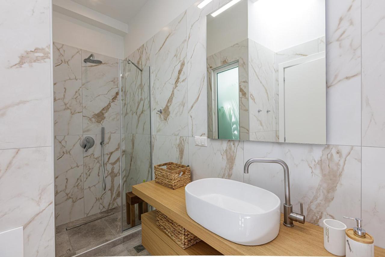 Secret Oasis Apartment