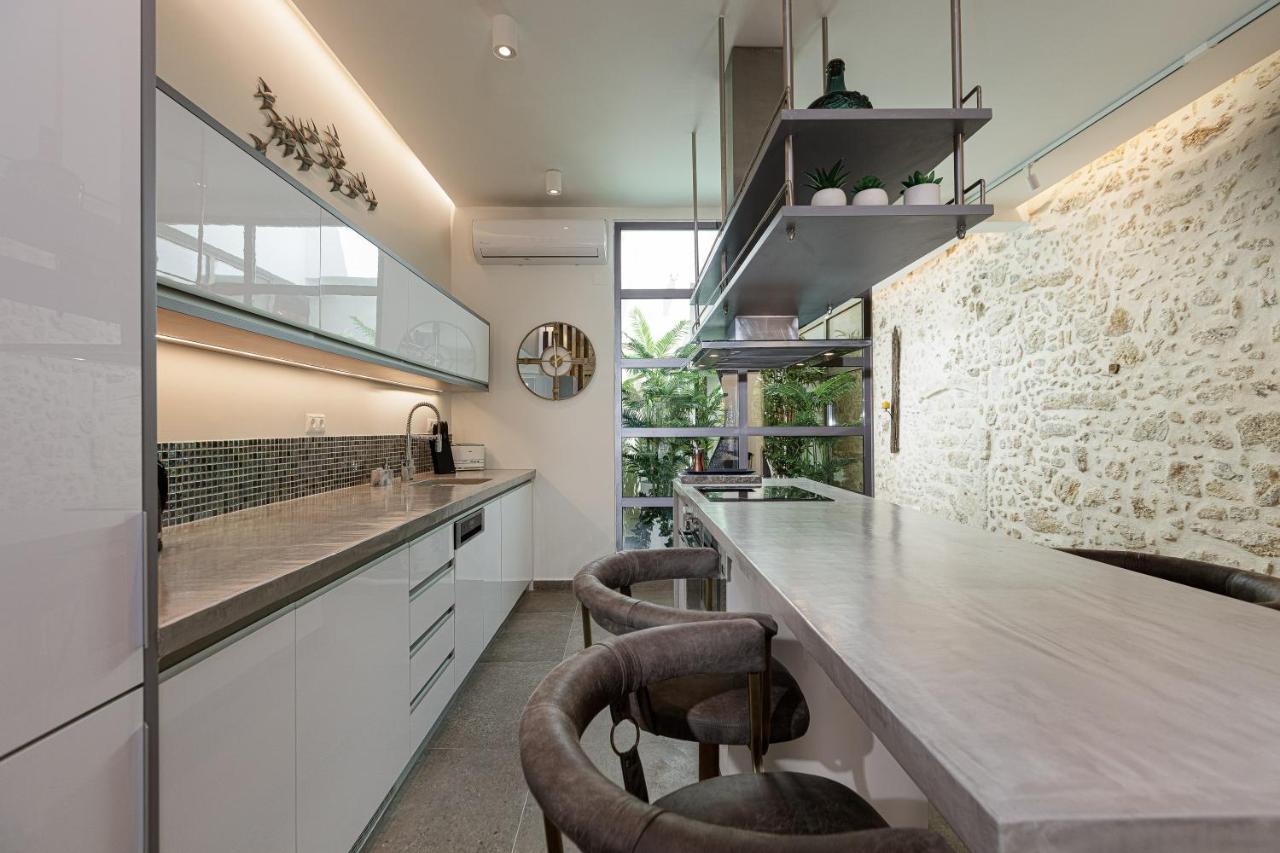Secret Oasis Apartment